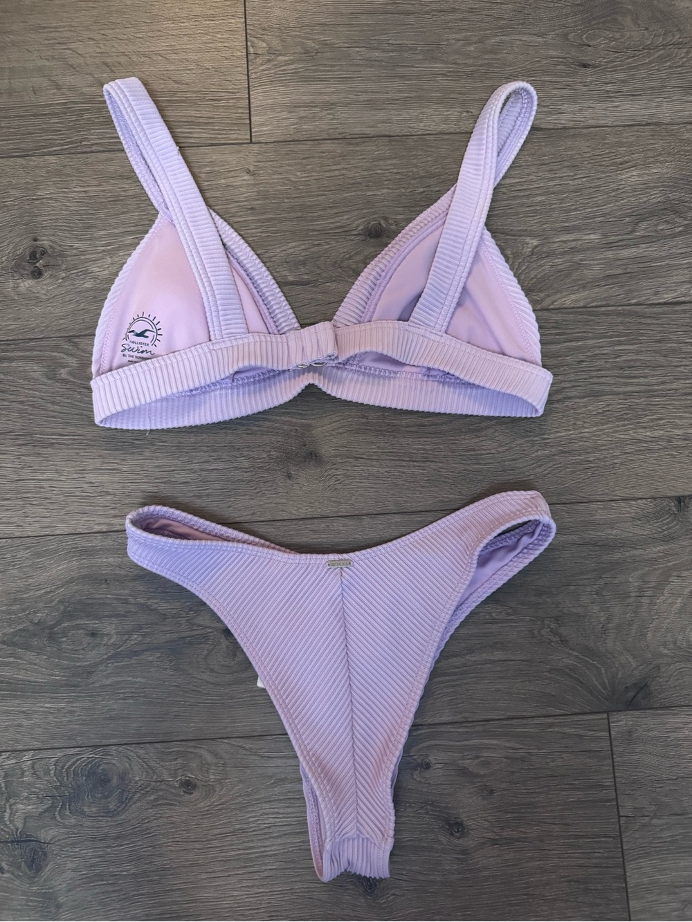 Hollister Women’s Soft Lilac Ribbed Bikini Set - Triangle Top & Cheeky Bottoms - Picture 2 of 4
